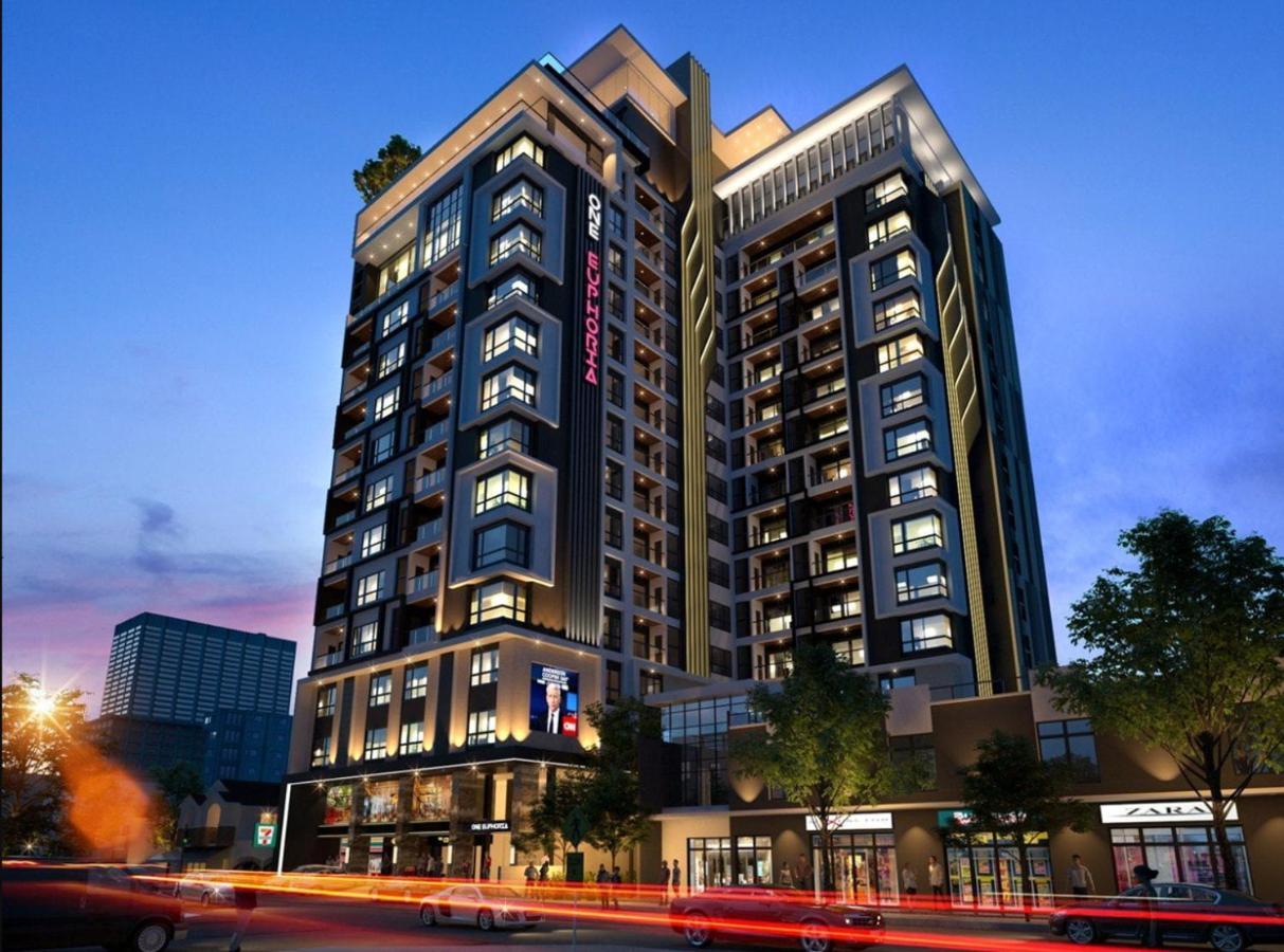 אנגלס One Euphoria Luxe Hotel מראה חיצוני תמונה
