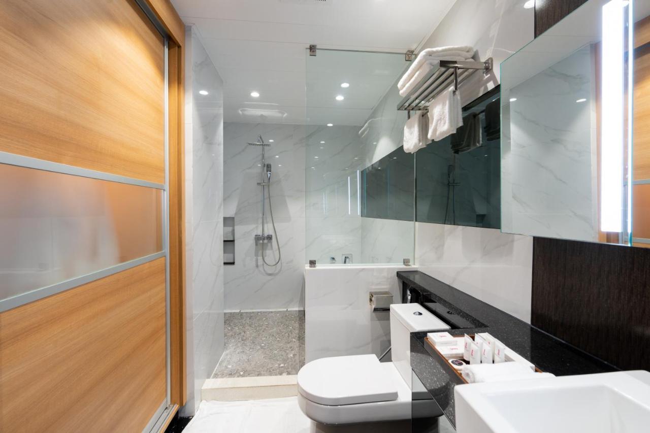 אנגלס One Euphoria Luxe Hotel מראה חיצוני תמונה